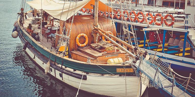 银发安居新思路:家具置换如何为老年人筑起安全防线?